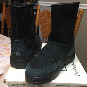 Women’s UGG boot